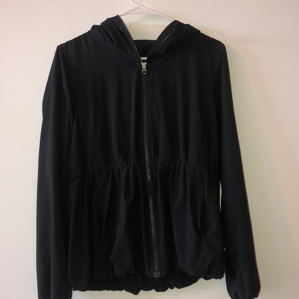 Lululemon Rain Jacket Size 4 - Picture 6 of 16